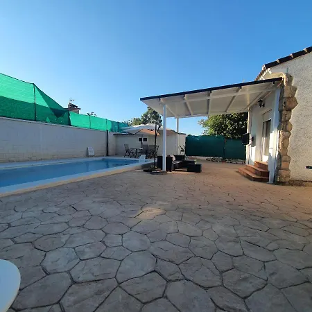 Casa Rural Ferli * Navahondilla